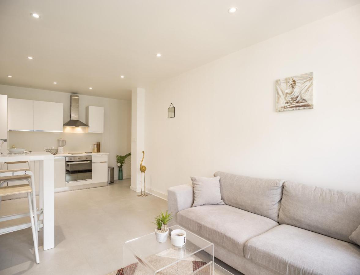 White Croco - Confort & Apartment Troyes
